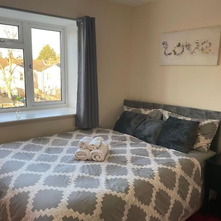 Nnk Air Bnb Enfield Extérieur photo